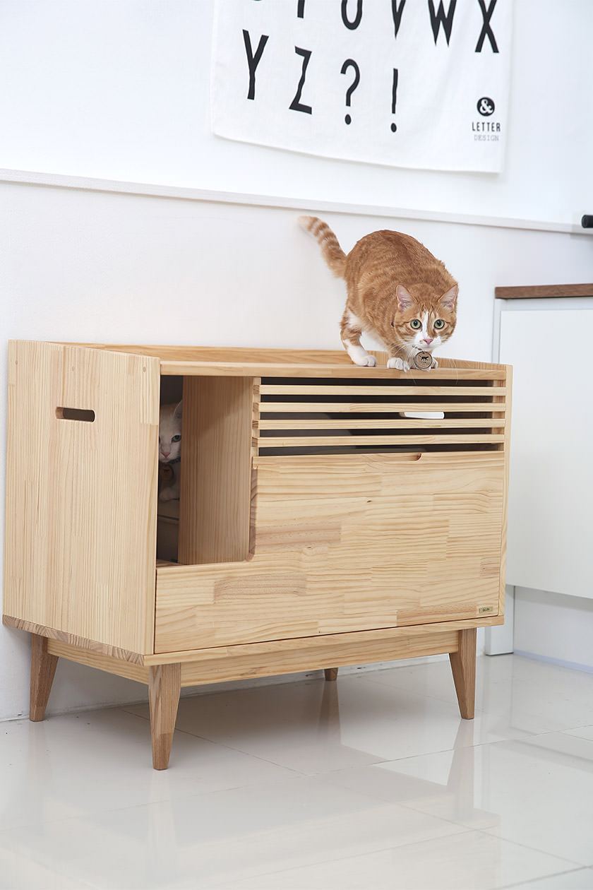 https://www.tuftandpaw.com/cdn/shop/products/tuft-paw-rifiuti-cat-litterbox-10_4f42960d-4d92-432a-849e-eea706c356f9.jpg?v=1701305947